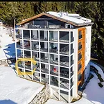 Moderne Nahe Bergbahnen Appartement Laax