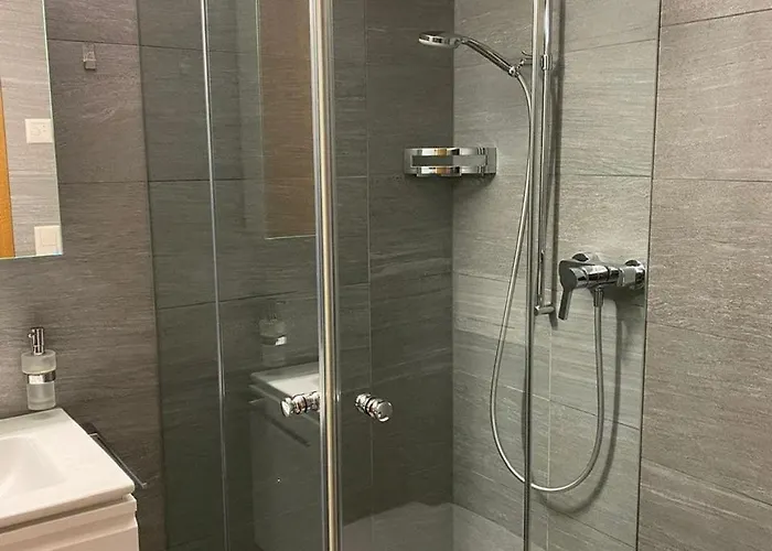 Moderne Nahe Bergbahnen Apartamento Laax